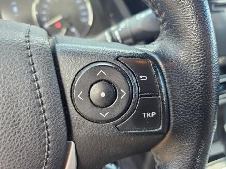 TOYOTA Corolla 2.0 16V 4P FLEX XEI DIRECT SHIFT AUTOM�TICO CVT, Foto 16