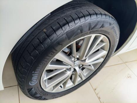 TOYOTA Corolla 2.0 16V 4P FLEX XEI DIRECT SHIFT AUTOM�TICO CVT, Foto 9
