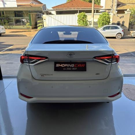 TOYOTA Corolla 2.0 16V 4P FLEX XEI DIRECT SHIFT AUTOM�TICO CVT, Foto 5