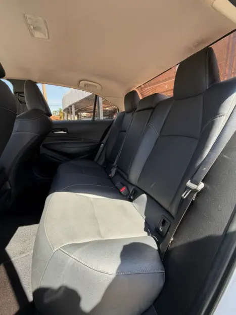 TOYOTA Corolla 2.0 16V 4P FLEX XEI DIRECT SHIFT AUTOM�TICO CVT, Foto 9