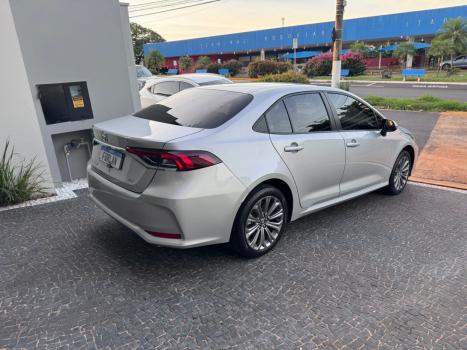 TOYOTA Corolla 2.0 16V 4P FLEX XEI DIRECT SHIFT AUTOM�TICO CVT, Foto 3