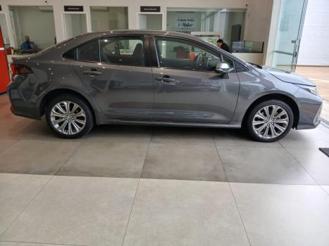 TOYOTA Corolla 2.0 16V 4P FLEX XEI DIRECT SHIFT AUTOM�TICO CVT, Foto 4