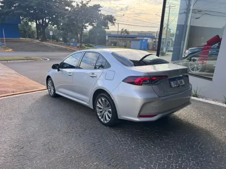 TOYOTA Corolla 2.0 16V 4P FLEX XEI DIRECT SHIFT AUTOM�TICO CVT, Foto 4