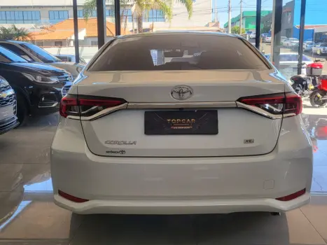 TOYOTA Corolla 2.0 16V 4P FLEX XEI DIRECT SHIFT AUTOM�TICO CVT, Foto 5