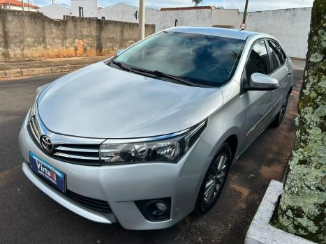 TOYOTA Corolla 2.0 16V 4P FLEX XEI DIRECT SHIFT AUTOM�TICO CVT, Foto 3