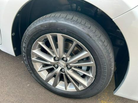 TOYOTA Corolla 2.0 16V 4P FLEX XEI DIRECT SHIFT AUTOM�TICO CVT, Foto 8