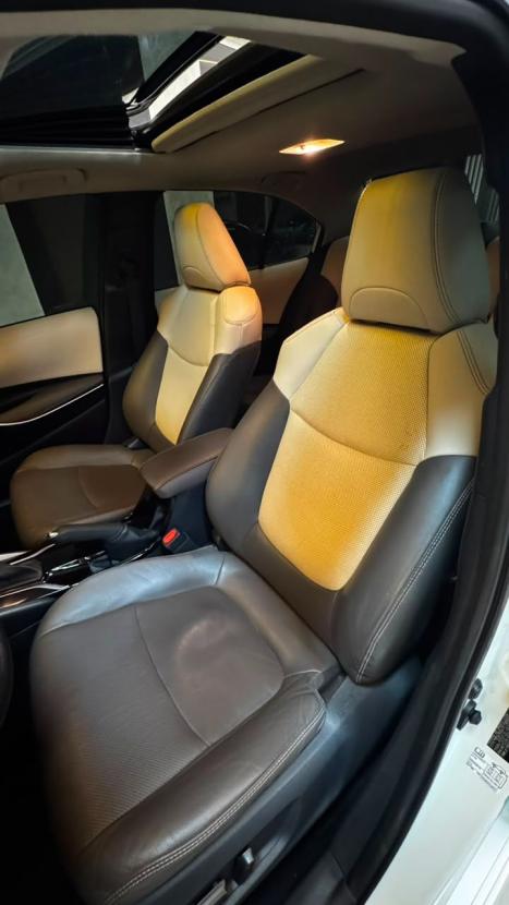 TOYOTA Corolla 2.0 16V 4P FLEX ALTIS DIRECT SHIFT AUTOM�TICO CVT, Foto 8