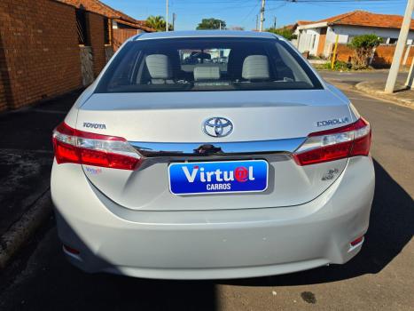 TOYOTA Corolla 2.0 16V 4P FLEX XEI DIRECT SHIFT AUTOM�TICO CVT, Foto 5