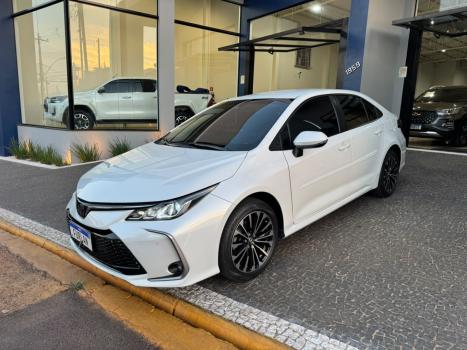 TOYOTA Corolla 2.0 16V 4P FLEX XEI DIRECT SHIFT AUTOM�TICO CVT, Foto 2