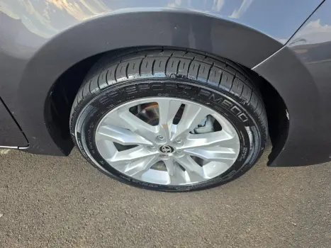 TOYOTA Corolla 2.0 16V 4P FLEX XEI DIRECT SHIFT AUTOM�TICO CVT, Foto 8