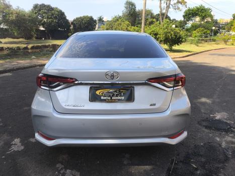 TOYOTA Corolla 2.0 16V 4P FLEX XEI DIRECT SHIFT AUTOM�TICO CVT, Foto 8