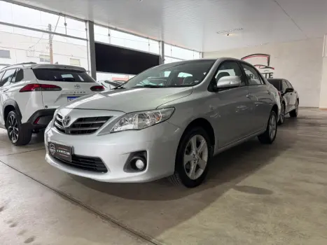 TOYOTA Corolla 2.0 16V 4P FLEX XEI DIRECT SHIFT AUTOM�TICO CVT, Foto 2