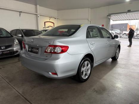 TOYOTA Corolla 2.0 16V 4P FLEX XEI DIRECT SHIFT AUTOM�TICO CVT, Foto 6