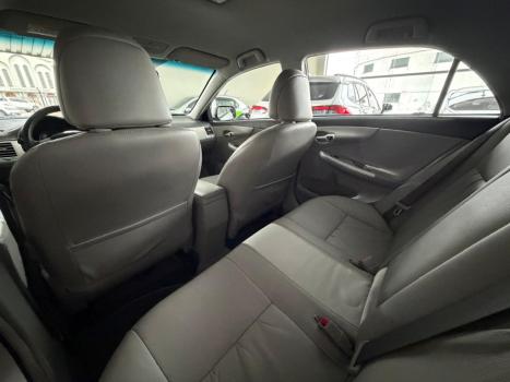 TOYOTA Corolla 2.0 16V 4P FLEX XEI DIRECT SHIFT AUTOM�TICO CVT, Foto 10