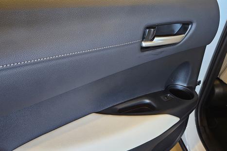 TOYOTA Corolla Cross 1.8 16V 4P FLEX VVT-I HYBRID XRX AUTOM�TICO CVT, Foto 19