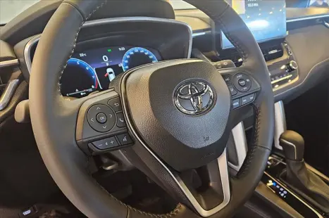 TOYOTA Corolla Cross 2.0 16V 4P FLEX VVT-IE XRE DIRECT SHIFT AUTOM�TICO CVT, Foto 17