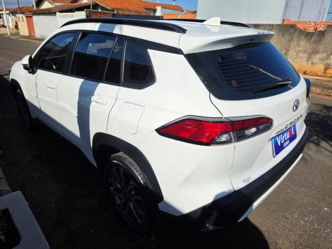 TOYOTA Corolla Cross 2.0 16V 4P FLEX VVT-IE XRE DIRECT SHIFT AUTOM�TICO CVT, Foto 3