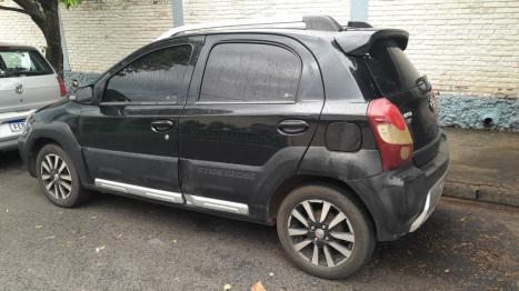 TOYOTA Etios Cross 1.5 16V 4P, Foto 3