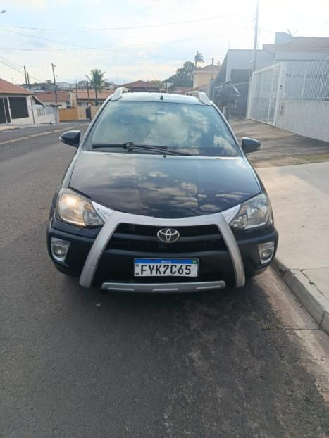 TOYOTA Etios Cross 1.5 16V 4P, Foto 4