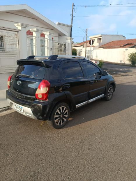TOYOTA Etios Cross 1.5 16V 4P, Foto 5