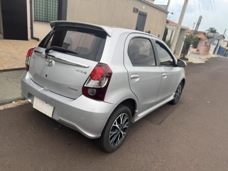 TOYOTA Etios Hatch 1.5 16V 4P FLEX PLATINUM AUTOM�TICO, Foto 6
