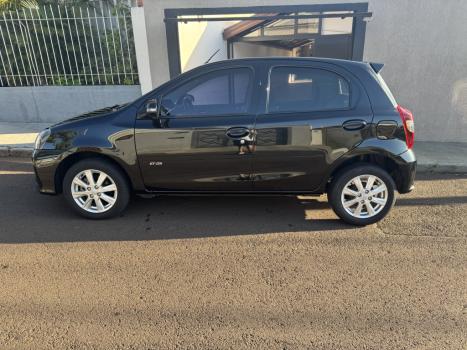 TOYOTA Etios Hatch 1.5 16V 4P FLEX X PLUS AUTOM�TICO, Foto 1