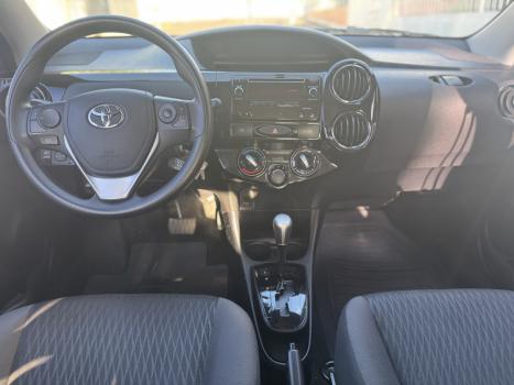 TOYOTA Etios Hatch 1.5 16V 4P FLEX X PLUS AUTOM�TICO, Foto 2