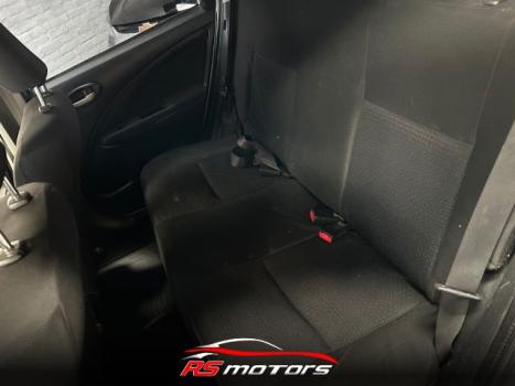 TOYOTA Etios Hatch 1.3 16V 4P FLEX X, Foto 12