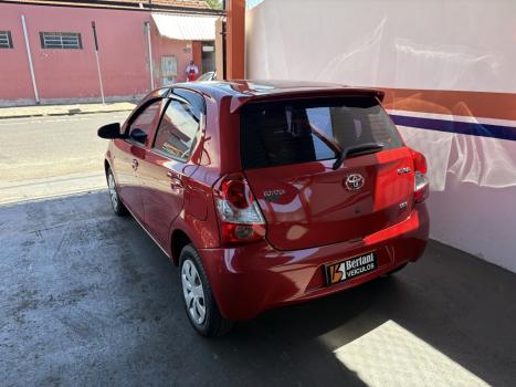 TOYOTA Etios Hatch 1.3 16V 4P FLEX X, Foto 10