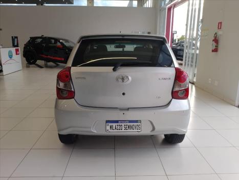 TOYOTA Etios Hatch 1.5 16V 4P FLEX X PLUS AUTOM�TICO, Foto 6