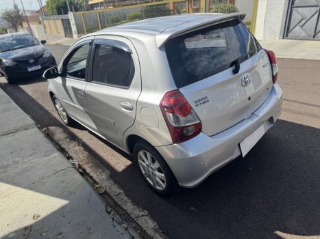 TOYOTA Etios Hatch 1.5 16V 4P FLEX X PLUS AUTOM�TICO, Foto 5