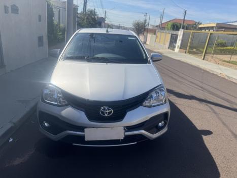 TOYOTA Etios Hatch 1.3 16V 4P FLEX X AUTOM�TICO, Foto 1