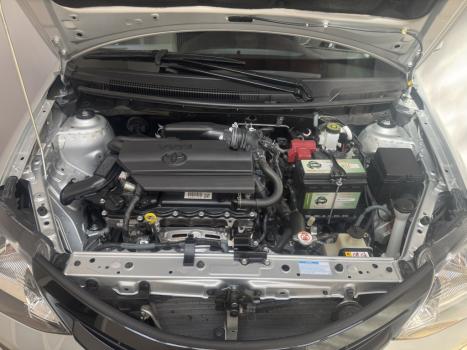 TOYOTA Etios Hatch 1.3 16V 4P FLEX X AUTOM�TICO, Foto 12