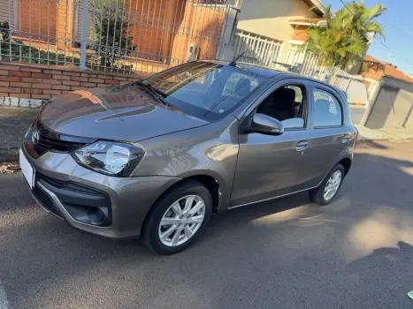TOYOTA Etios Hatch 1.5 16V 4P FLEX X PLUS AUTOM�TICO, Foto 6