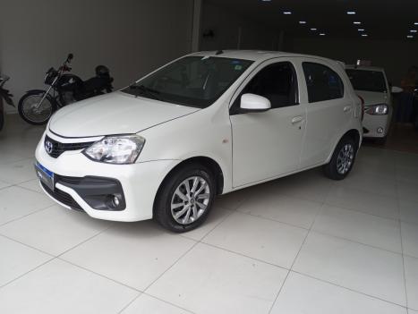 TOYOTA Etios Hatch 1.3 16V 4P FLEX X AUTOM�TICO, Foto 7