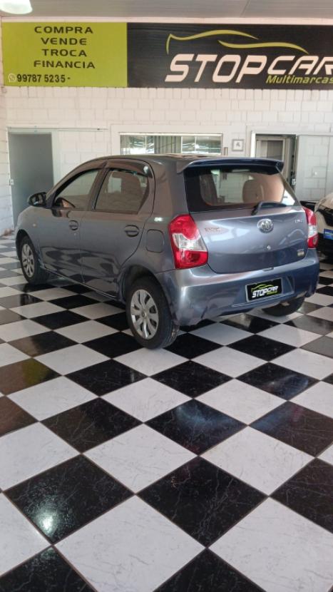 TOYOTA Etios Hatch 1.5 16V 4P FLEX XS, Foto 5