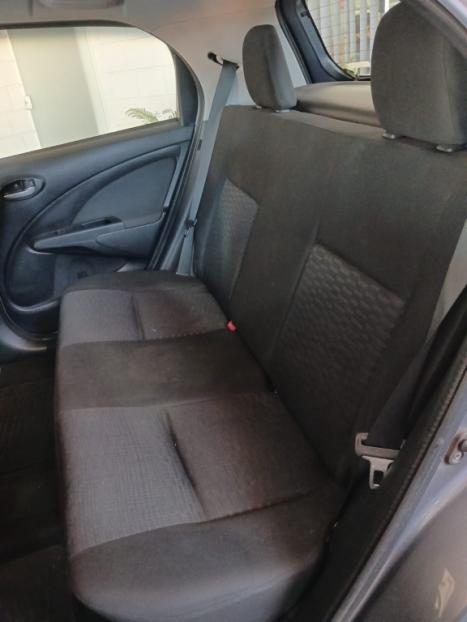 TOYOTA Etios Hatch 1.5 16V 4P FLEX XS, Foto 8