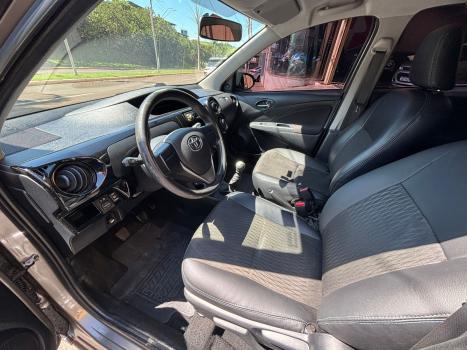 TOYOTA Etios Hatch 1.3 16V 4P FLEX X, Foto 7