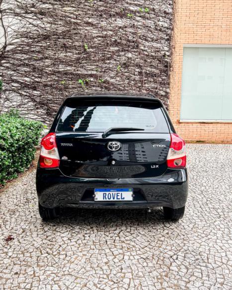 TOYOTA Etios Hatch 1.3 16V 4P FLEX X, Foto 5