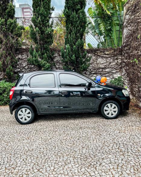 TOYOTA Etios Hatch 1.3 16V 4P FLEX X, Foto 4