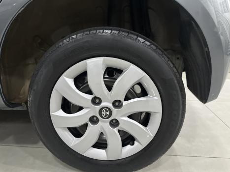 TOYOTA Etios Hatch 1.3 16V 4P FLEX XS, Foto 4