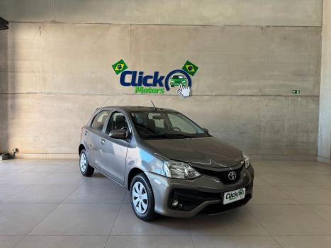 TOYOTA Etios Hatch 1.3 16V 4P FLEX X, Foto 1