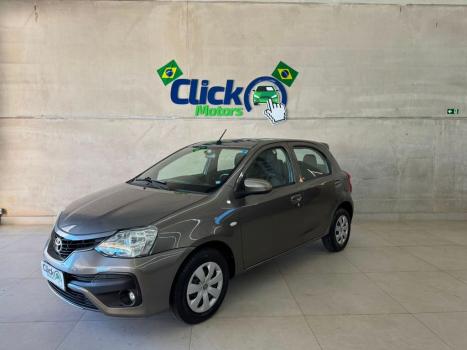 TOYOTA Etios Hatch 1.3 16V 4P FLEX X, Foto 7