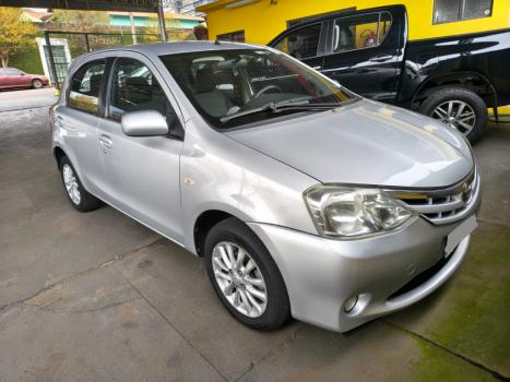 TOYOTA Etios Hatch 1.5 16V 4P FLEX XLS, Foto 2
