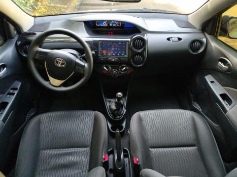 TOYOTA Etios Hatch 1.3 16V 4P FLEX X, Foto 10
