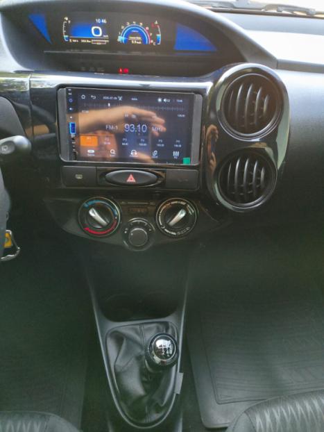 TOYOTA Etios Hatch 1.3 16V 4P FLEX X, Foto 11