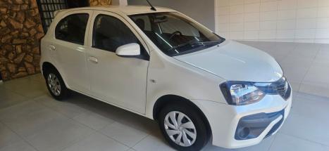 TOYOTA Etios Hatch 1.3 16V 4P FLEX X, Foto 3