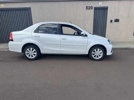 TOYOTA Etios Sedan 1.5 16V 4P FLEX X PLUS AUTOMTICO, Foto 2