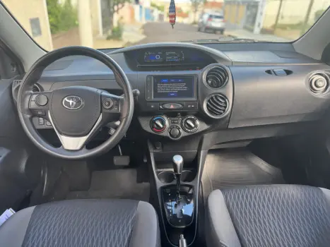 TOYOTA Etios Sedan 1.5 16V 4P FLEX X PLUS AUTOMTICO, Foto 10