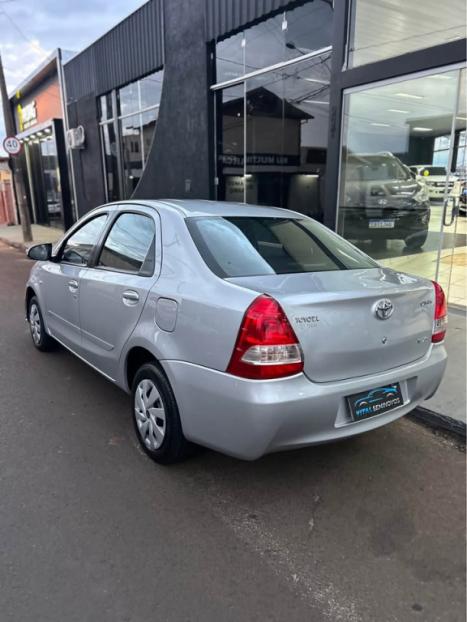 TOYOTA Etios Sedan 1.5 16V 4P FLEX XS, Foto 5